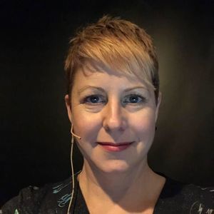 Meet your Posher, Molly